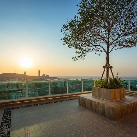 City Garden Tower Condo By Som Pattaya Esterno foto